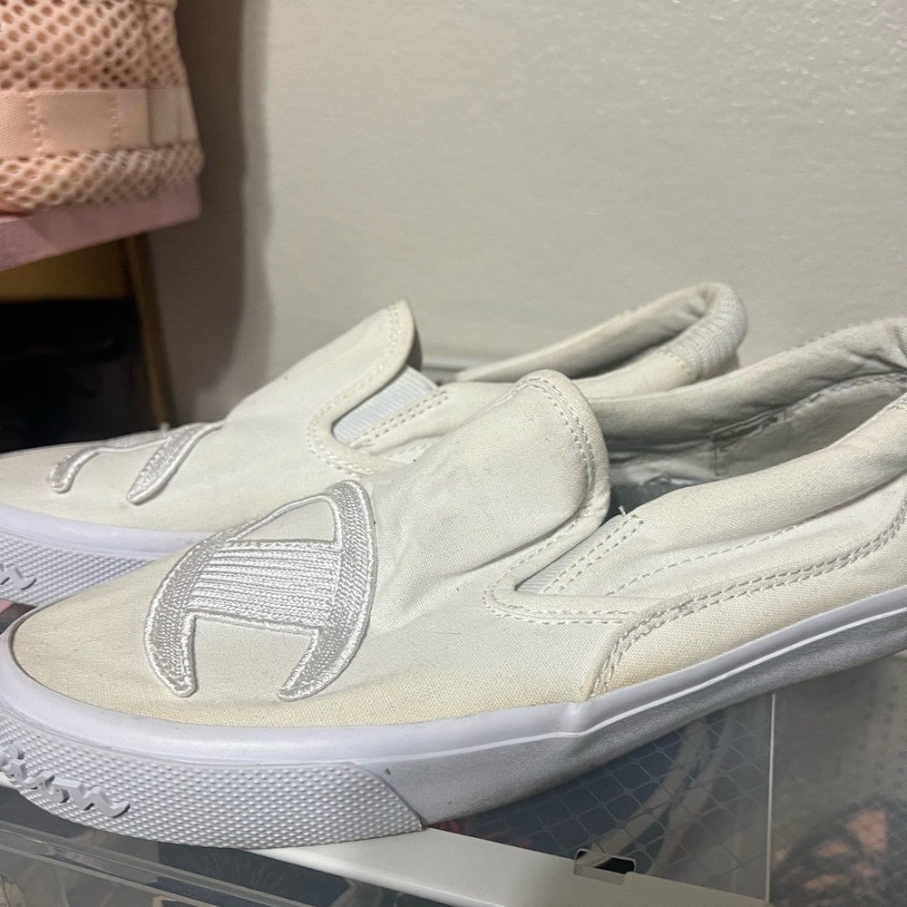 Women Champion casual slides size 6.5